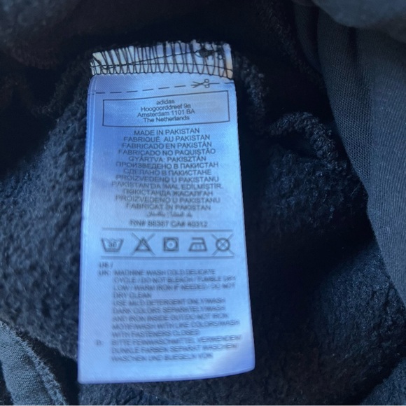 🖤MEN’s Adidas black sweat shorts - M - Picture 4 of 4